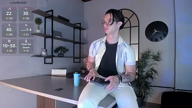 Brandon_starkk live sex cam