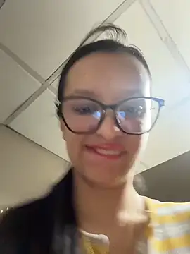 soy_sara7 - Soy_Sara7's free webcam - UK Sex Cams