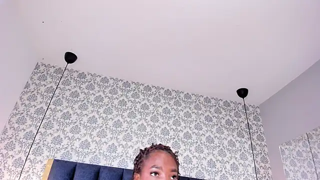 kenia_storm - Kenia_Storm's free webcam - UK Sex Cams