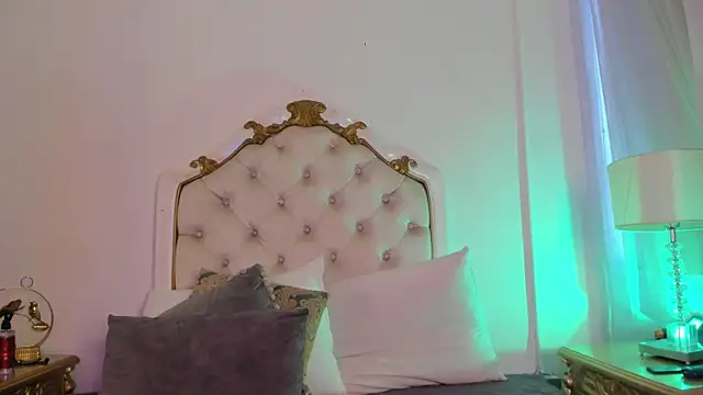 scarlett_smith_3 - Scarlett_smith_3's free webcam - UK Sex Cams