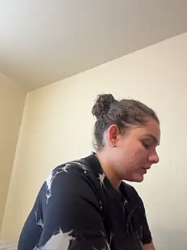 eva_stark10 - Eva_stark10's free webcam