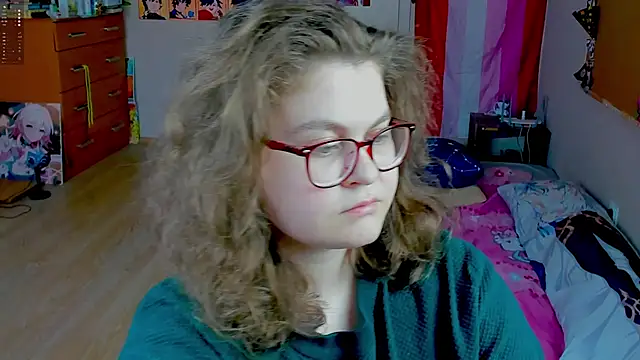 sashy_way (F young) - show belly <3