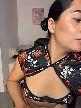 evelyn_ch_ (F young) - squirt 💦