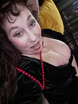 GypsyEsmeralda live sex cam