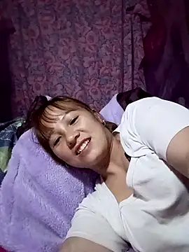 mini66666 - Mini66666's free webcam