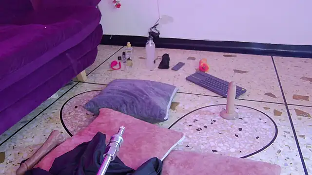 Daliana_Gounbolt live sex cam