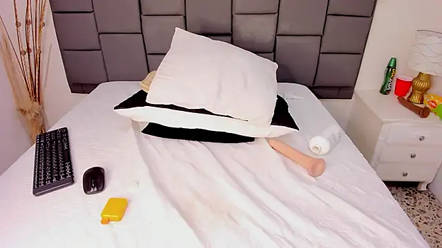 summer_williams18 (F teen) - show pussy