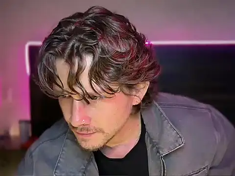 mcklister_kinky_feets live sex cam