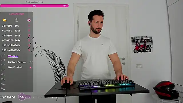 zackfraser - ZackFraser's free webcam - UK Sex Cams