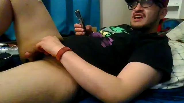 papittochulito - Papittochulito's free webcam - UK Sex Cams