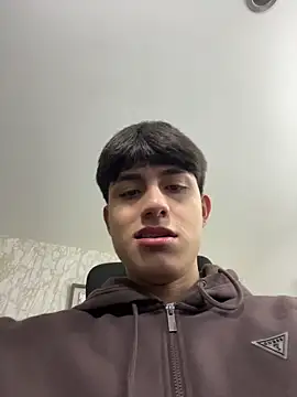 Lander_Cruz's live cam