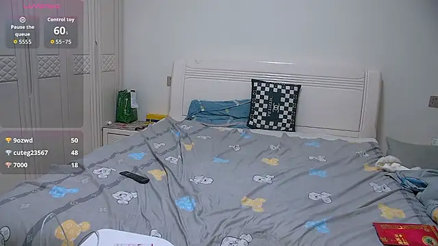 paofu-001's live cam