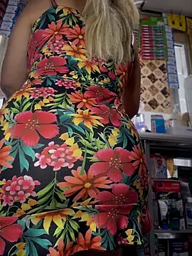 sammyqueenx21 webcam