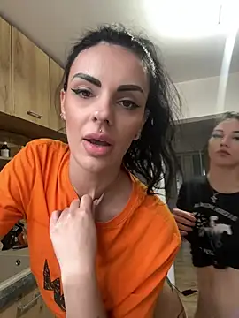 wwwdddccc1's Live Sex Cam Show