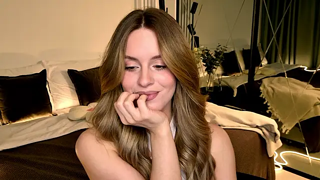 rozzitabedberry - RozzitaBedberry's free webcam