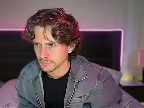 mcklister_kinky_feets - Mcklister_kinky_feets's free webcam - UK Sex Cams