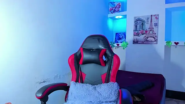 angell_cooper8 - Angell_cooper8's free webcam