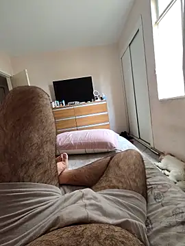 MysterBearMG live sex cam