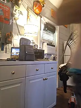 Twist_N_Tease webcam