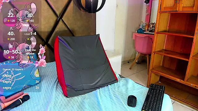 PenelopeGuzman__ webcam