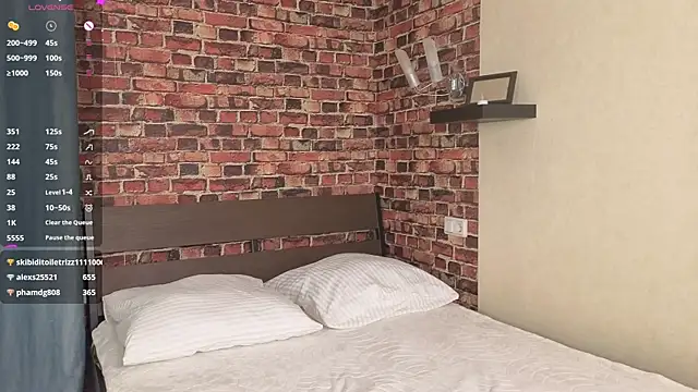 six_seven7 - Six_Seven7's free webcam - UK Sex Cams