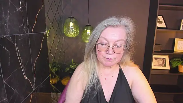 NataliMellow live sex cam
