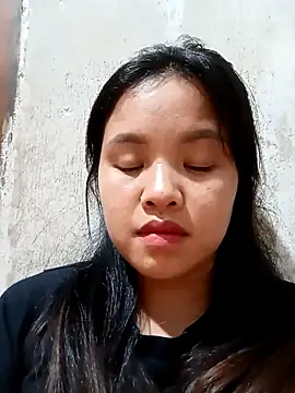 pretty-haert (F young) - ❤️Hellp me 🥀