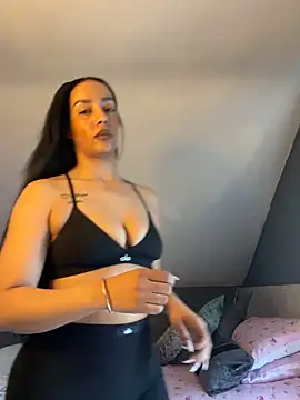 saskia_xx - Saskia_xx's free webcam - UK Sex Cams