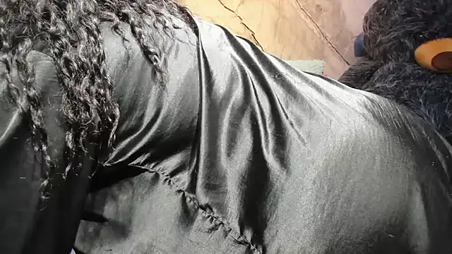 niyirey1 (F young) - FUCK ME HARD AND DEEP