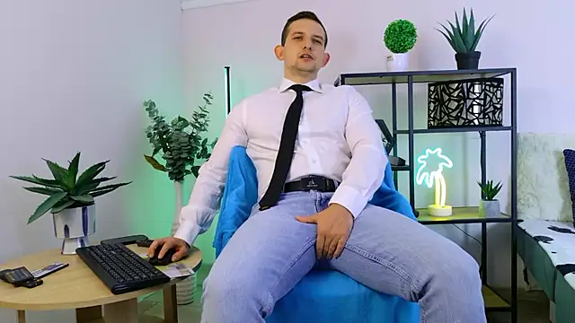 jimmy_doss (M young) - Hello ​guys! ​My ​balls ​so ​full! CUM!