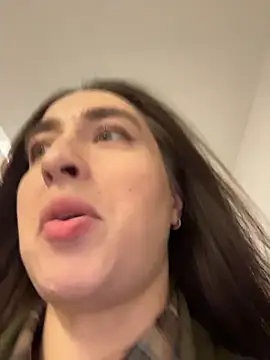 Holly_Play live sex cam