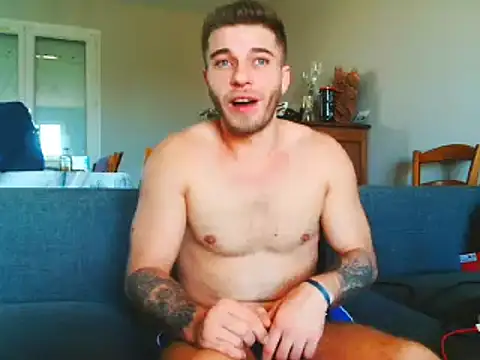 elkafit28 (M young) - #bisexuals #blowjob #brunettes #cam2cam #ejaculation #french #handjob #masturbation #middle-priced-privates #muscular #orgasm #penis-ring #recordable-privates #recordable-publics #shower #small-audience #spanking #white #young