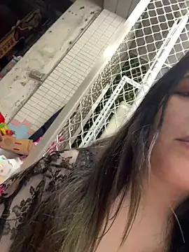 美女Lovelyanan在线直播