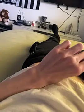 sturmi18 (M young) - Duschen gehn mit gesicht