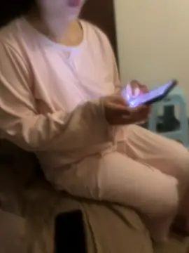 美女Yolanda9在线直播