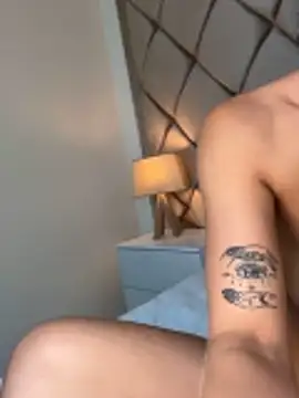 AngelinaDuvall webcam