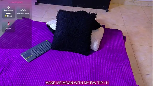 sabrina1_sc (F teen) - make me cum