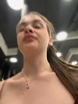 KristiRich's Live Sex Cam Show