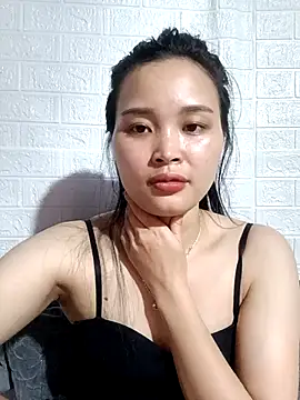 Akile80 live sex cam