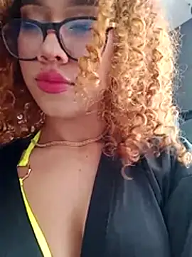 sienna_brunette (F teen) - Take a spin for me