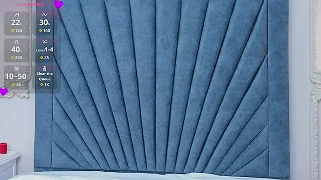 leandra-johnson (F young) - Sensual dance in front of the mirror🔥