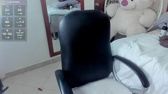 tatikanyx - Tatikanyx's free webcam - UK Sex Cams