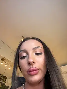 mileysin1111 - MileySin1111's free webcam - UK Sex Cams