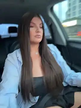 jessicaflame (F milf) - Whos gonna make me happy today!!