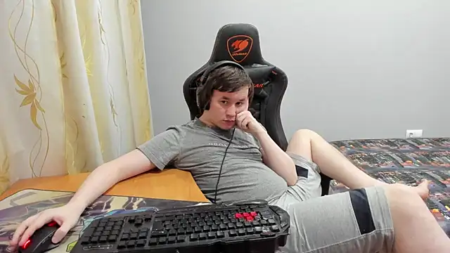 iliaskrislove webcam