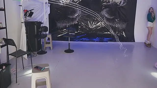 sweetgirls888 live sex cam