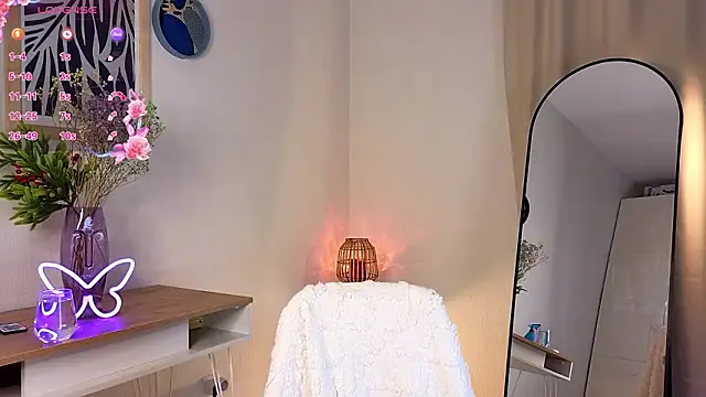 natur_ella (F teen) - Doggy on the Chair