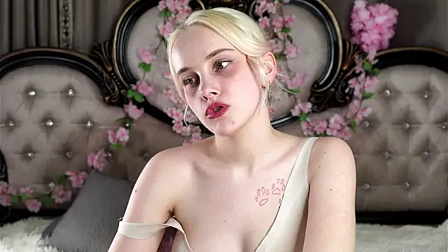 kirstinmcgeady (F teen) - oil me so much<3