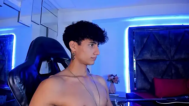 maxiimoromano_ (M young) - I love when you dance to me Maximo