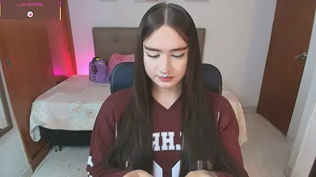 miley_baker (T young) - missiionary position + anal bunny plug